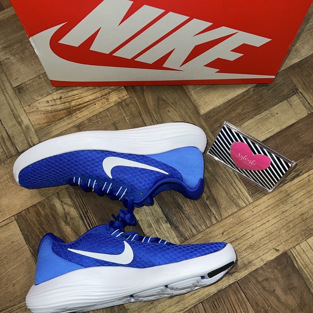 🔥NIKE LUNARCONVERGE WOMENS NWT - Picture 3 of 4